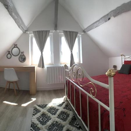 Chartres Coeur De Ville, Beau 2 Pieces Chaleureux Et Lumineux,Parking Et Wifi ! ภายนอก รูปภาพ